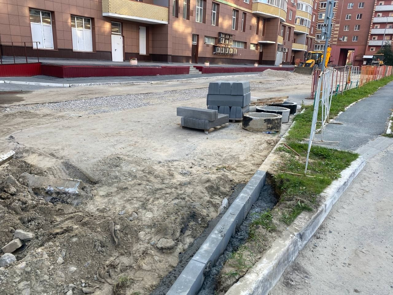 https://lyubercy.blago-s.ru/storage/app/uploads/public/670/ce4/a15/670ce4a151396919564409.jpg